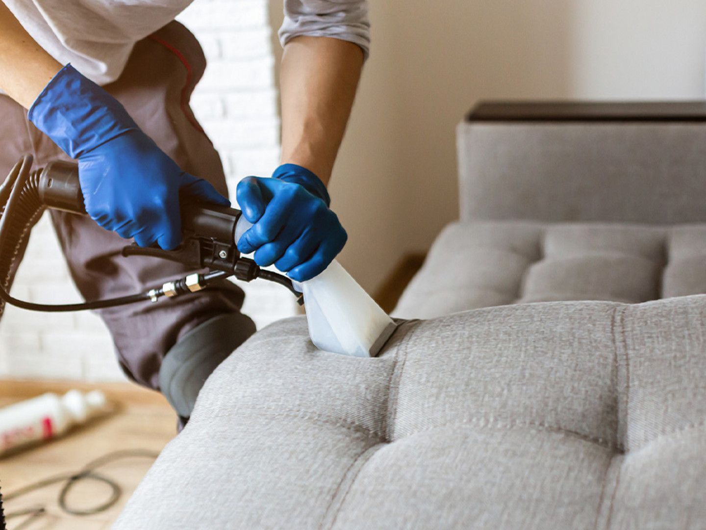 Upholstery Deep Cleaning service