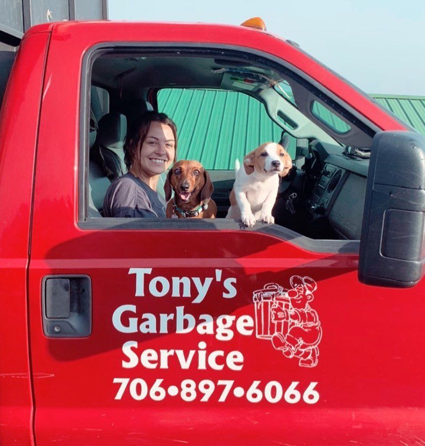 Photo Of Tony Garbage Service — Blairsville, GA — Tony’s Garbage LLC