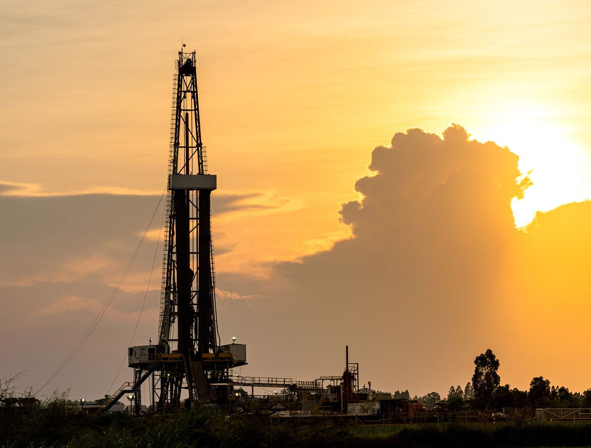 KLH Consulting Professional Oil and Gas Engineering & Consulting Services. KLH Consulting has built its reputation serving clients in CO, KS, MO, NE, OK, TX and UT.