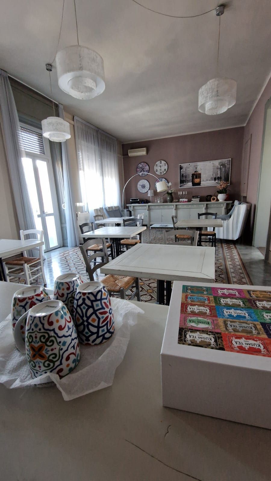 sala colazioni di un albergo