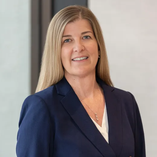 Kelly Cowlin Headshot