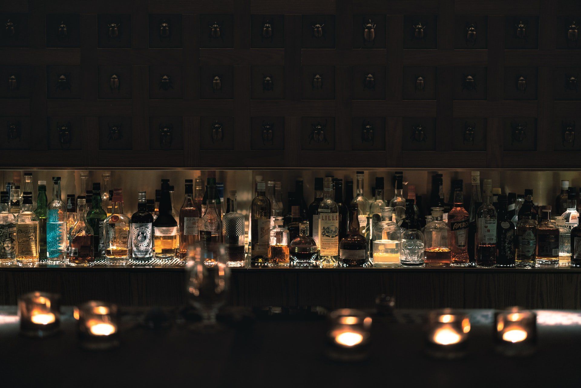 lounge bar image