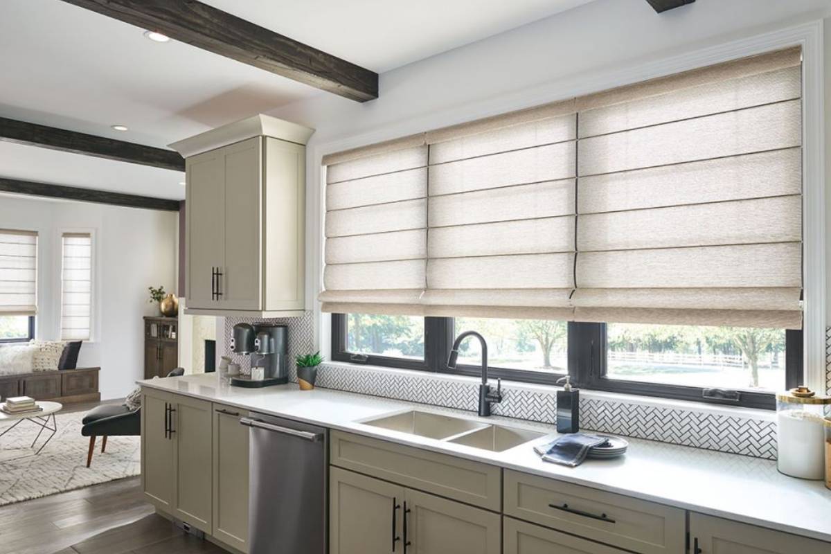 Comfortex Envision™ Traditional Flat Roman Shades, roman blinds, black out blinds near New Hampshire (NH)