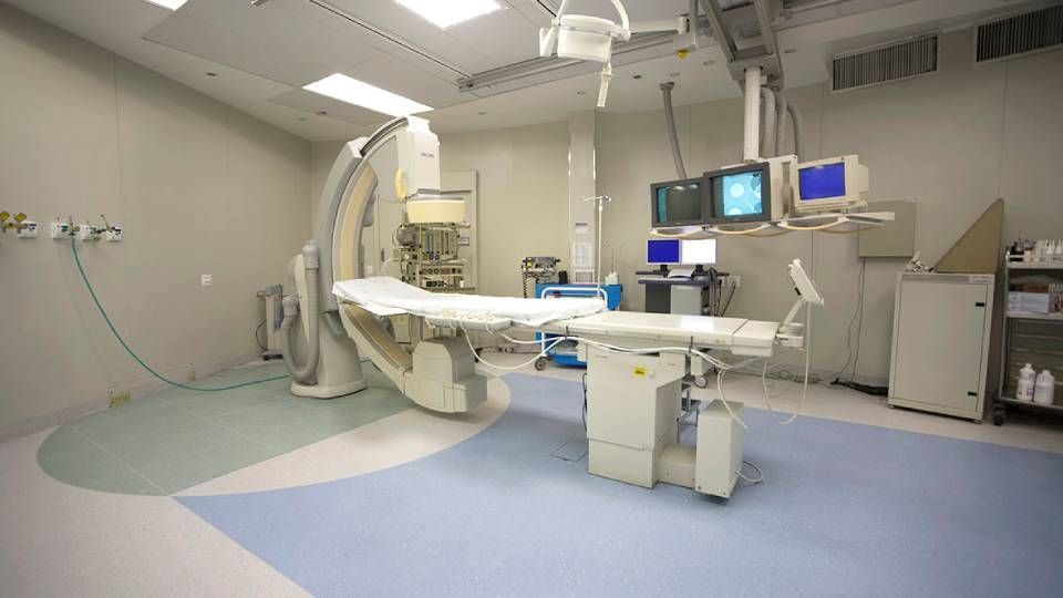 posa di pavimenti di sale operatorie e camere bianche a Roma