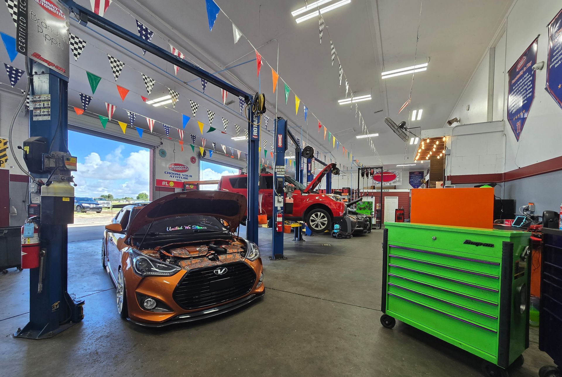 Auto Shop Gallery | Johnny's Automotive - Haines City