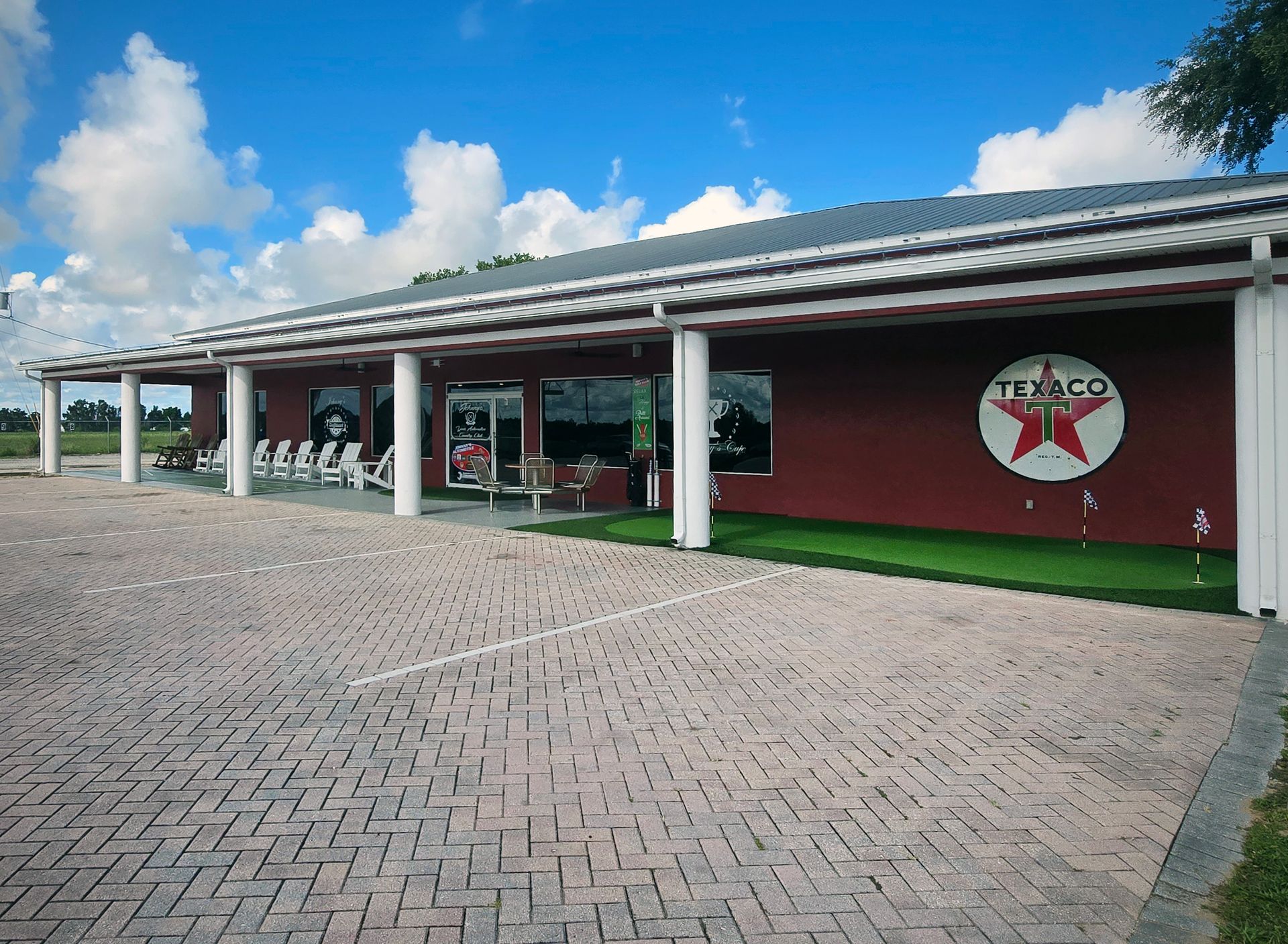 Auto Shop Gallery | Johnny's Automotive - Haines City