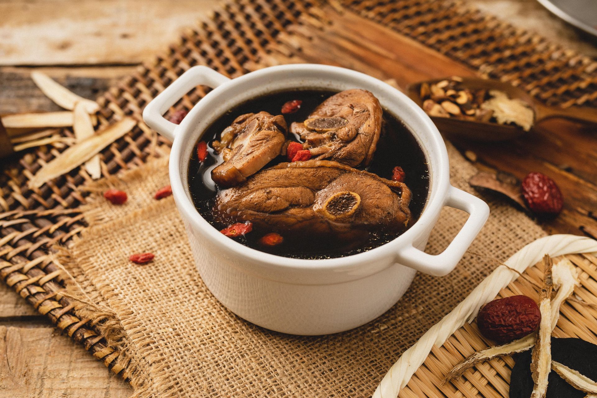 何首雞|喝湯萬歲