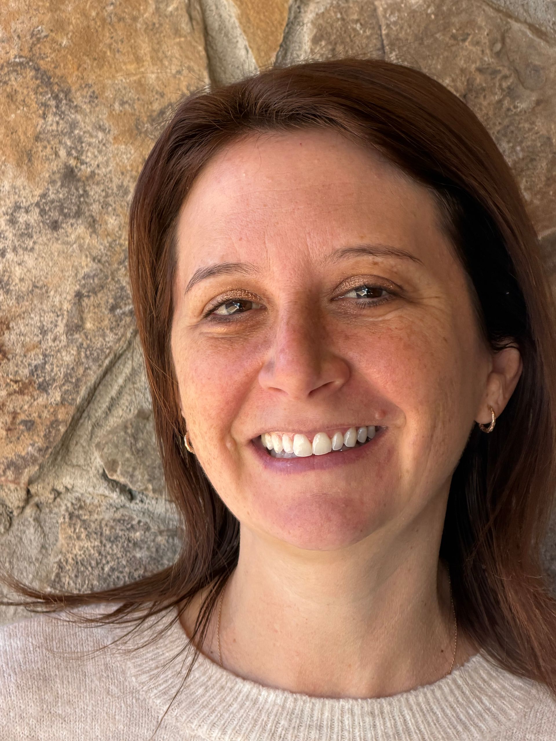 Placeholder icon of a camera with text 