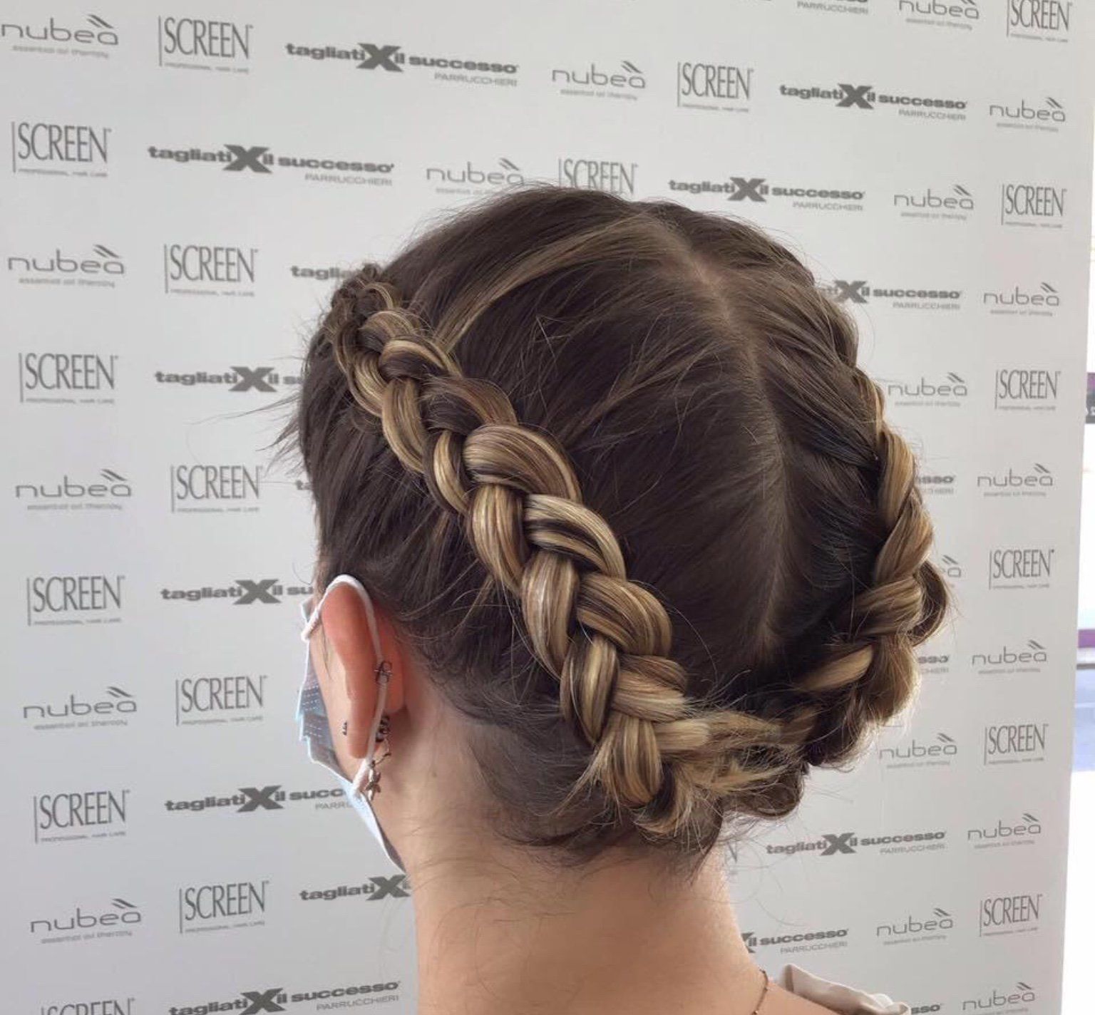 pettinatura per donna