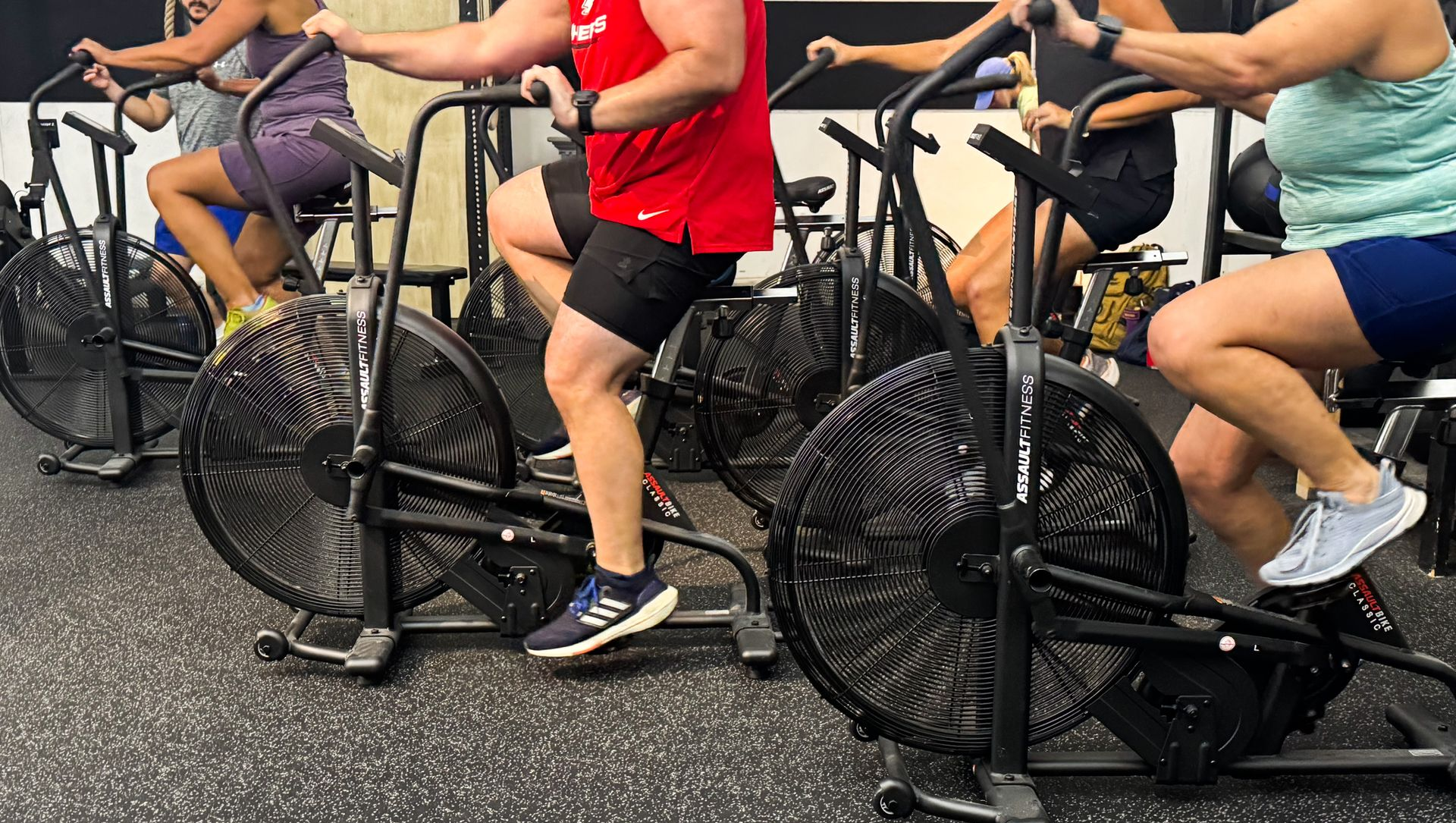 CrossFit Winter Park FL gym offering supportive coaching and sustainable fitness for all levels
