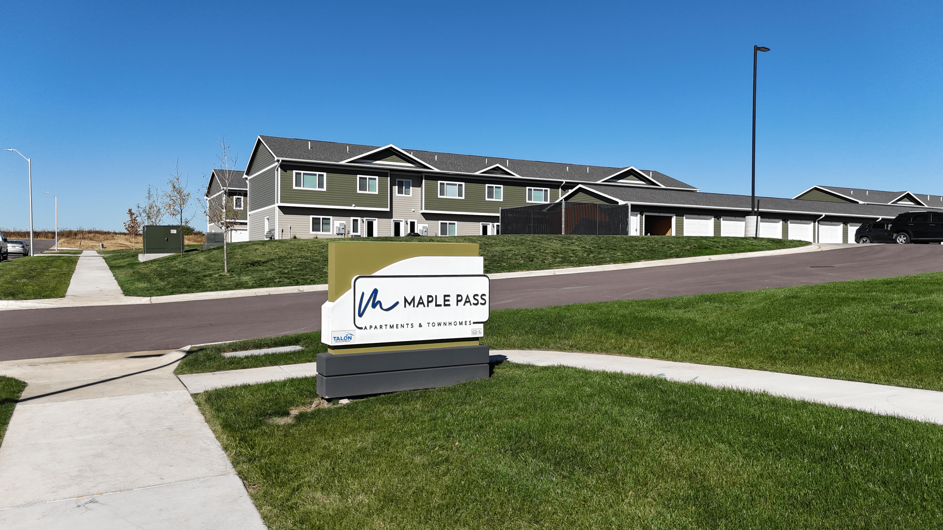 Maple Pass Apartments & Townhomes