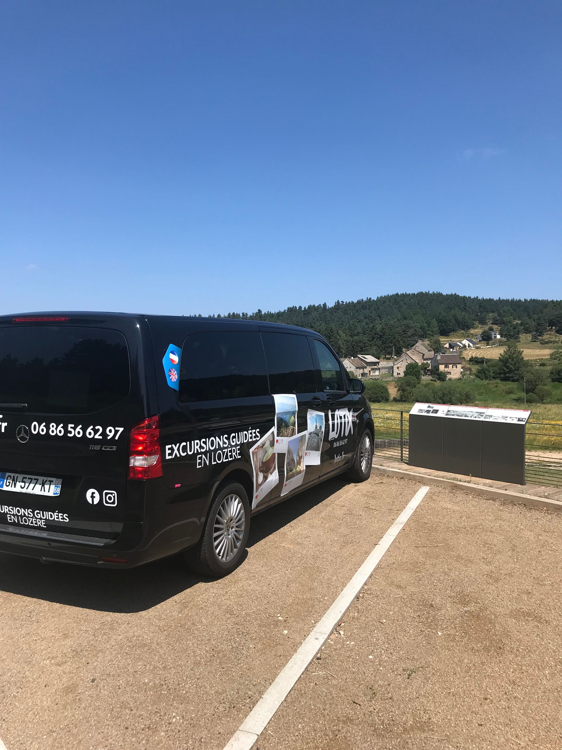 Mercedes Vito Tourer XL (grand coffre) - 7 places passagers