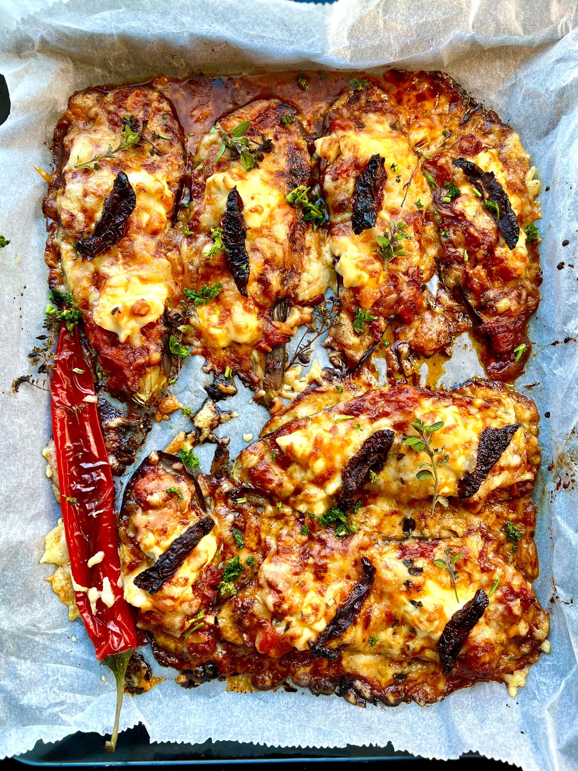 eteneteneten aubergine