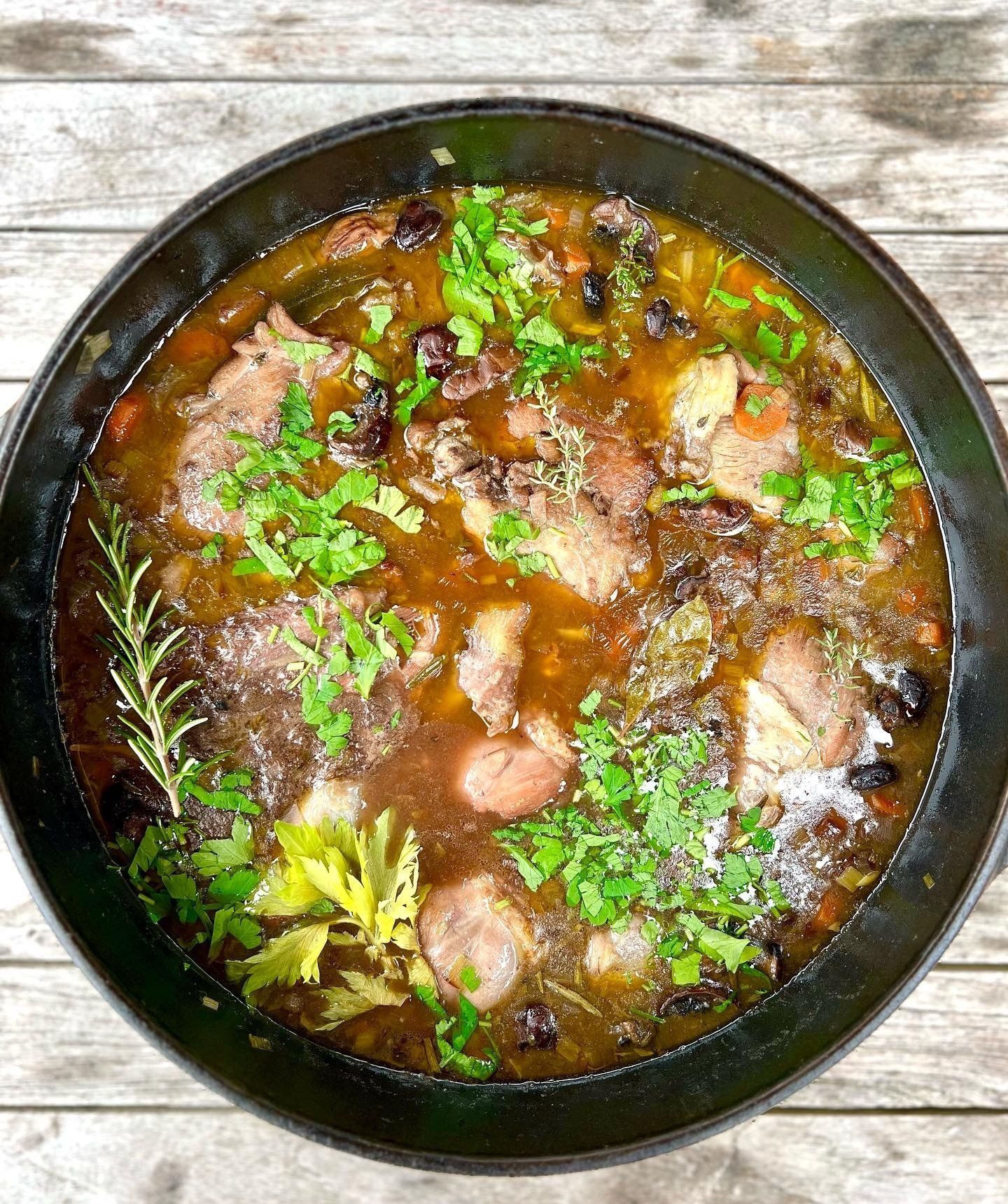 eteneteneten coq au vin