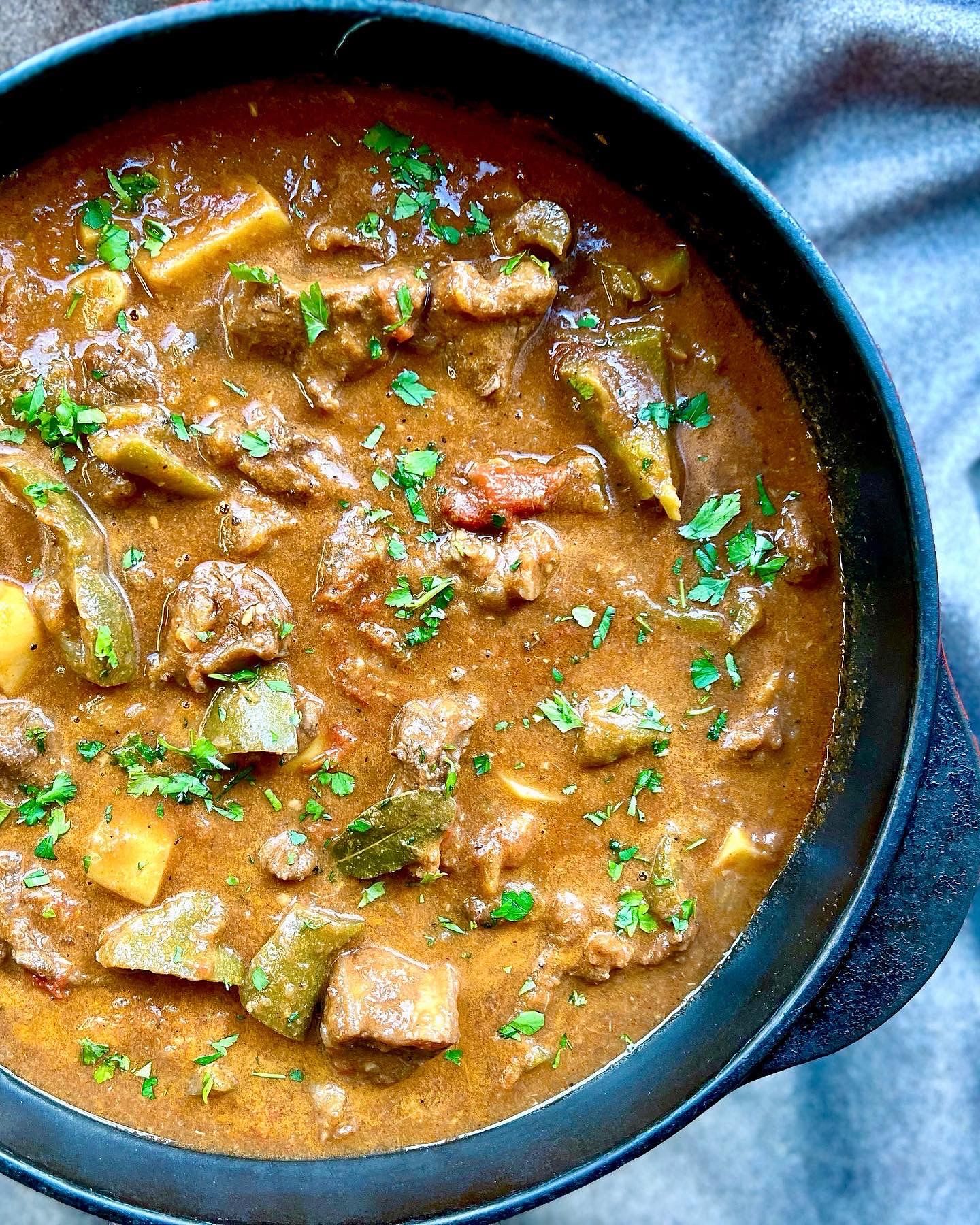 eteneteneten goulash