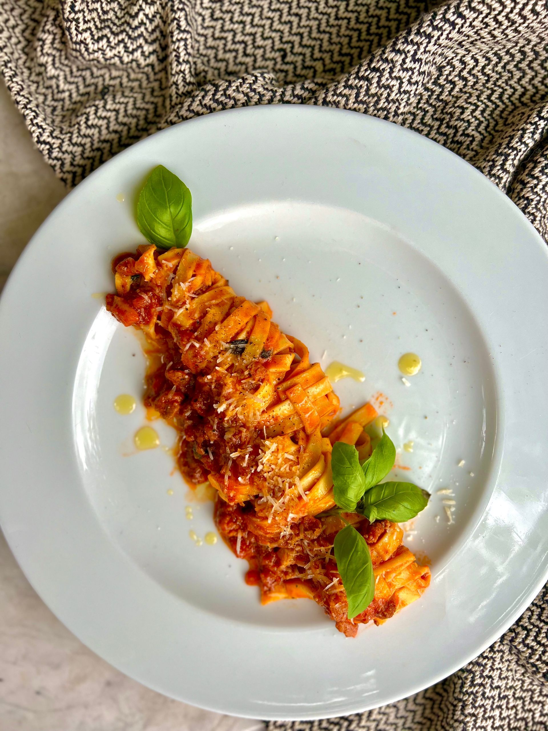 tagliatelle bolognese