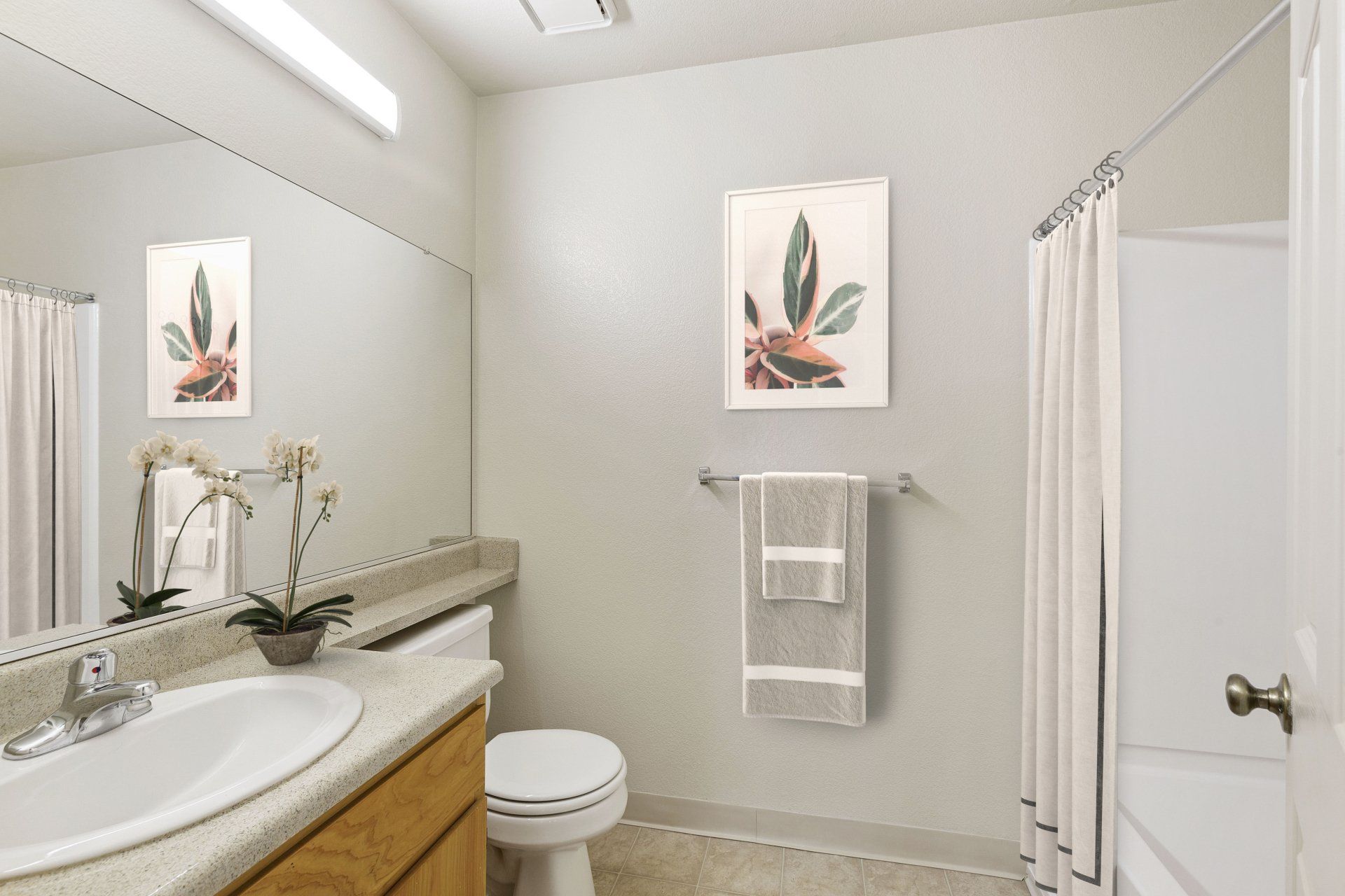 Photo Gallery Sycamore Village Apartments in Tracy, CA