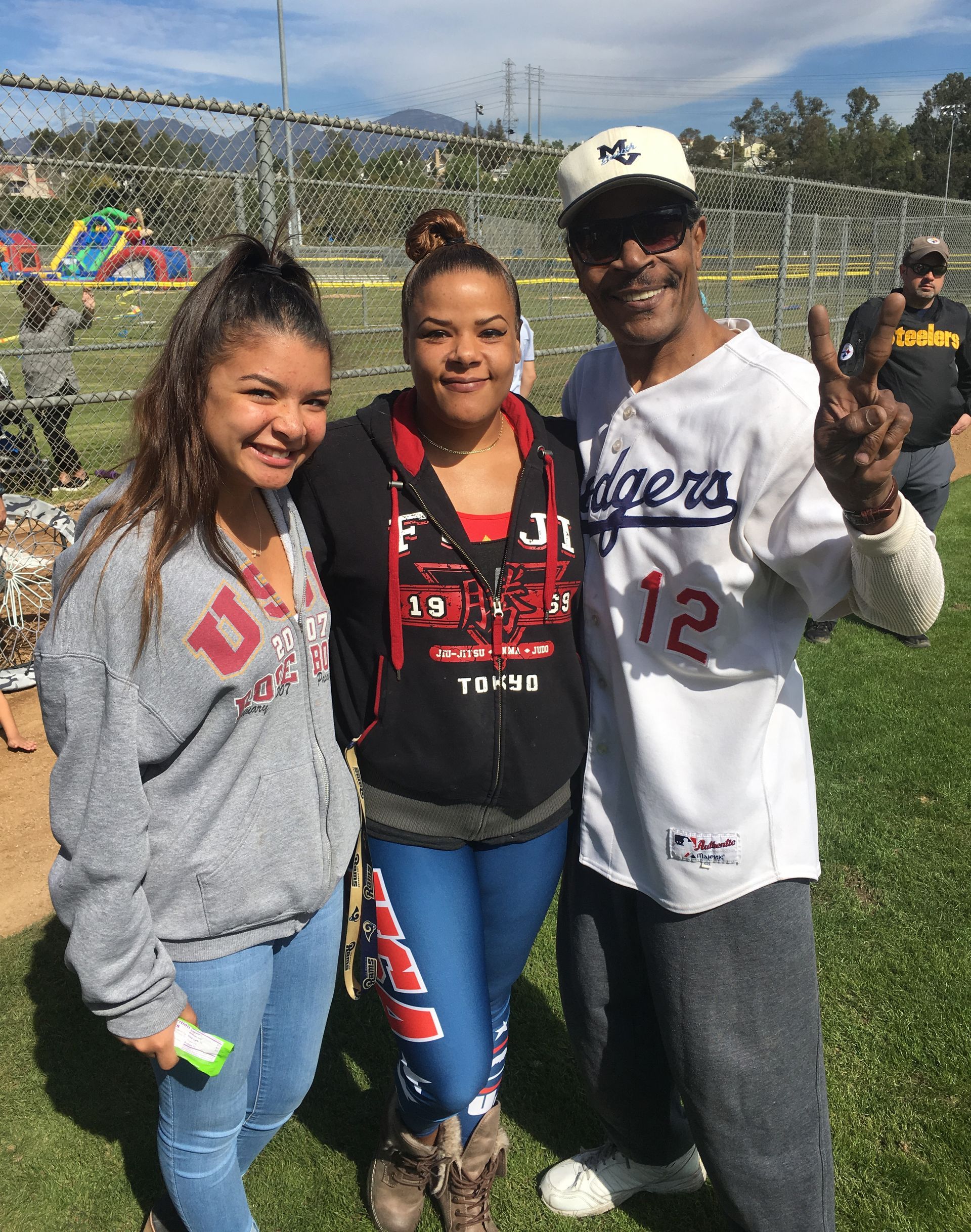 Charles White’s family and kids photos