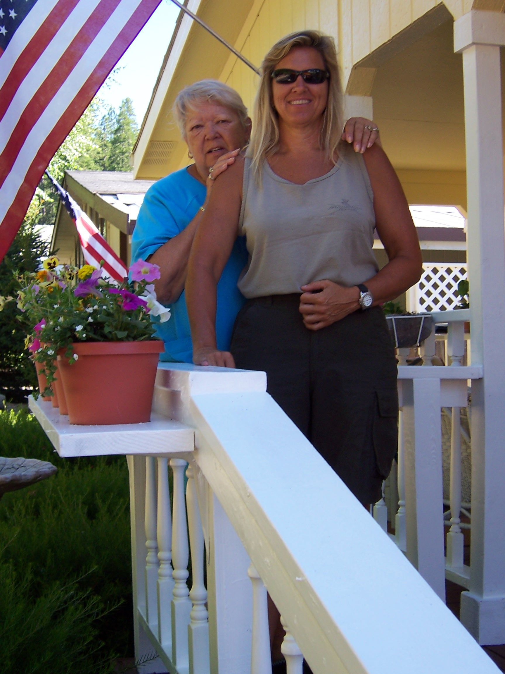 Donna Rae Mauro photos