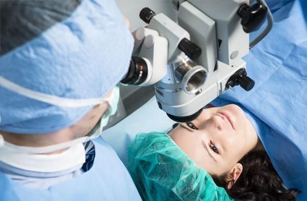 DRA. MARISA FLORES AGUILAR