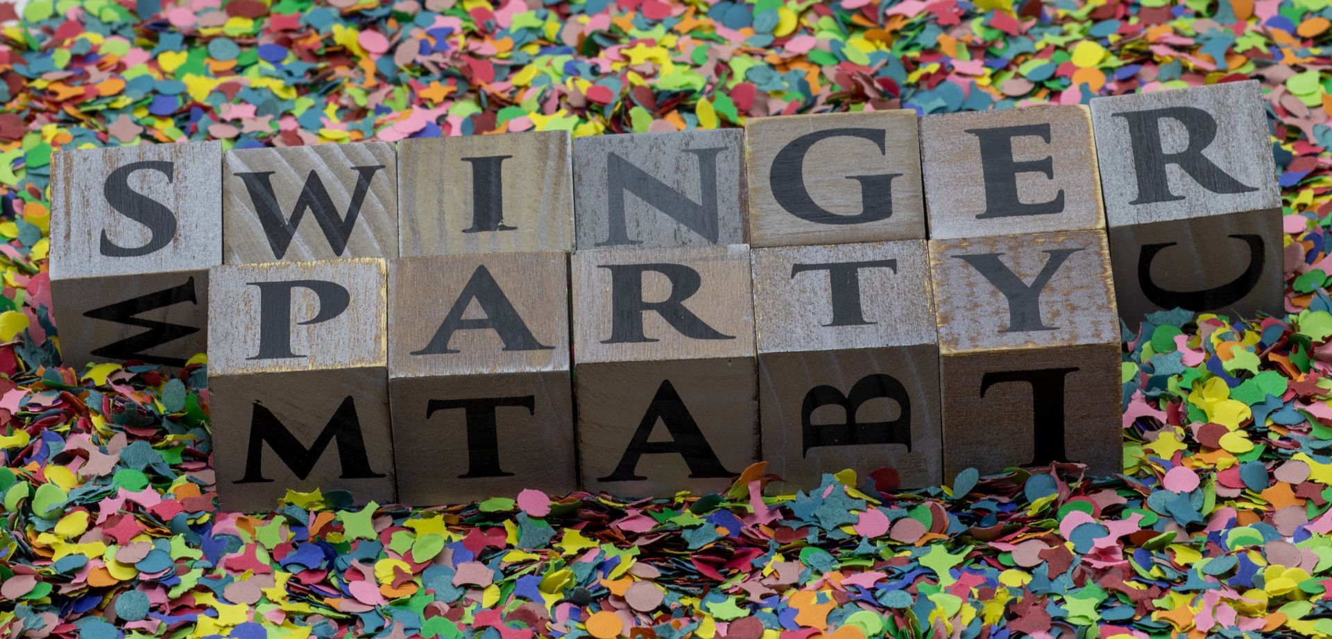 Where to find swingers