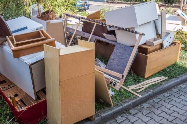 junk curbside pickup helena mt, trash curbside pickup helena mt, junk haulers in helena mt