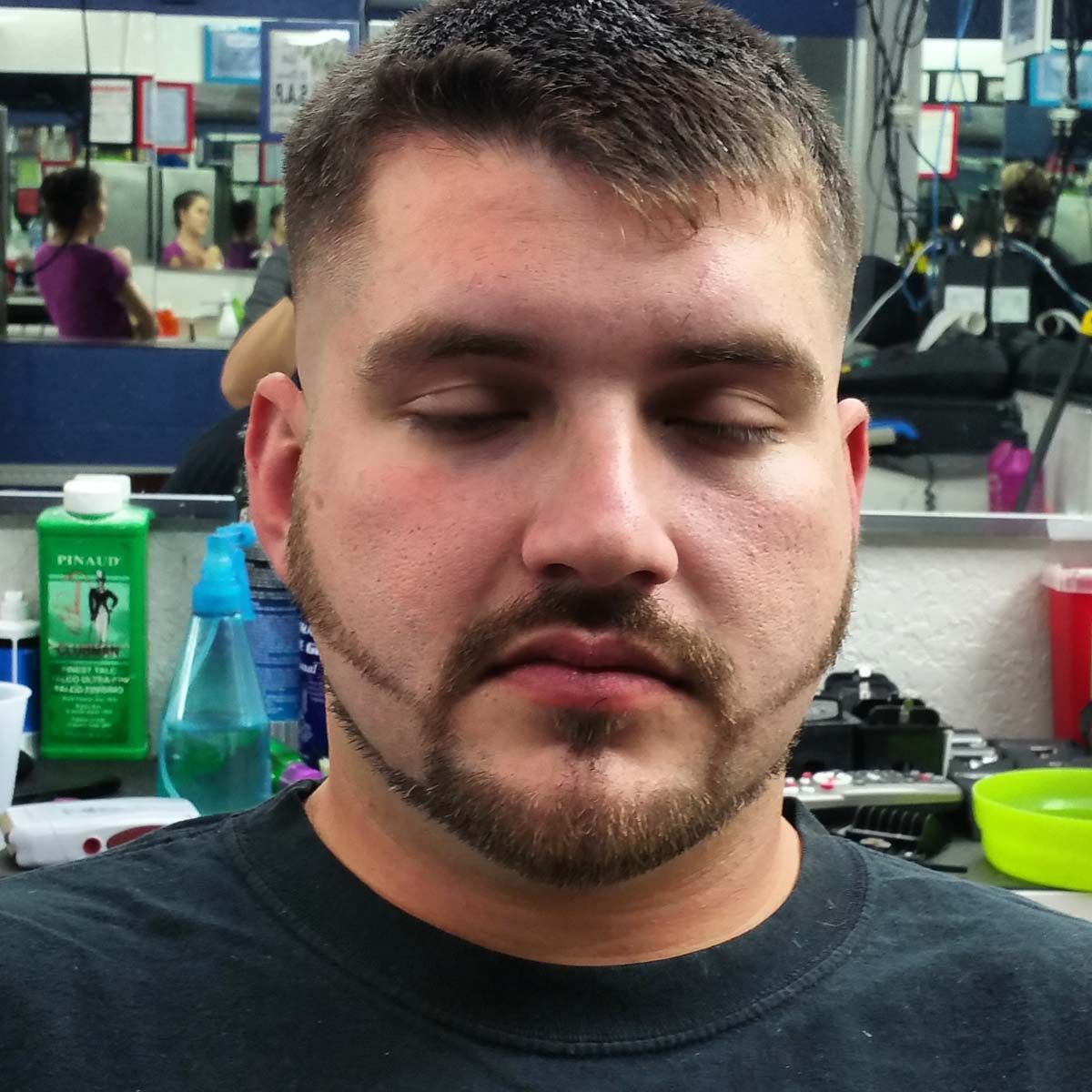 Barber shop in Humble TX – haircut and beard trim