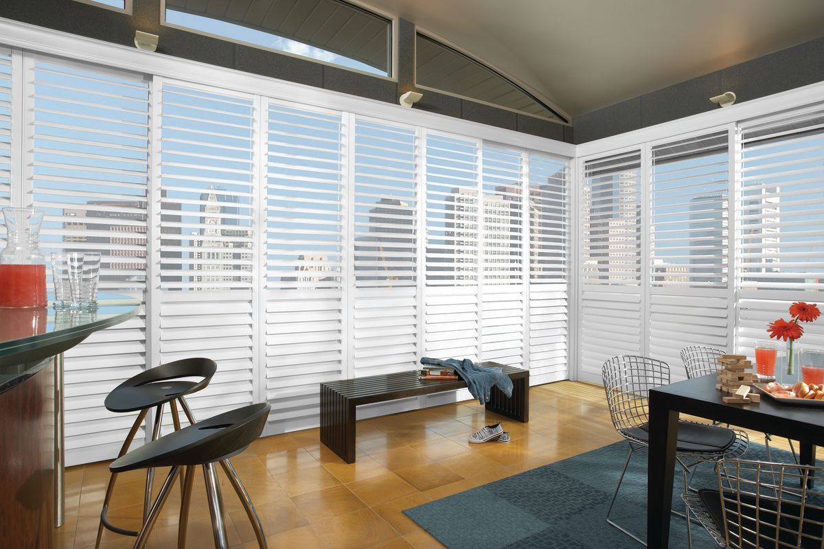 Louvered Shutters: How slat size affects the style of plantation shutters near Peoria, Illinois (IL)