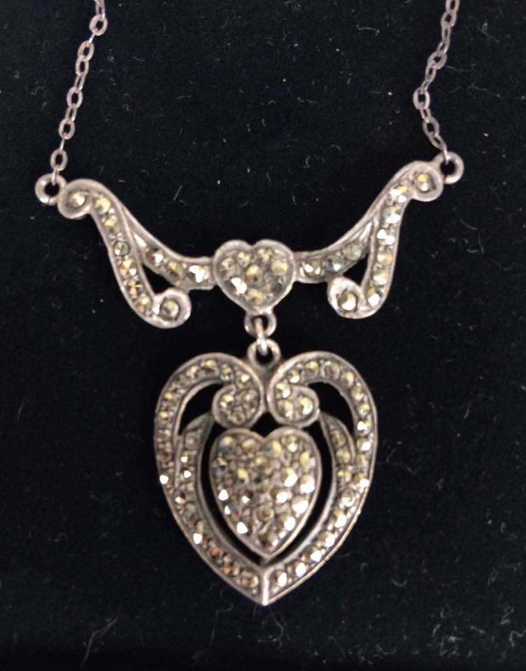 George's Antiques - Vintage diamond heart necklace