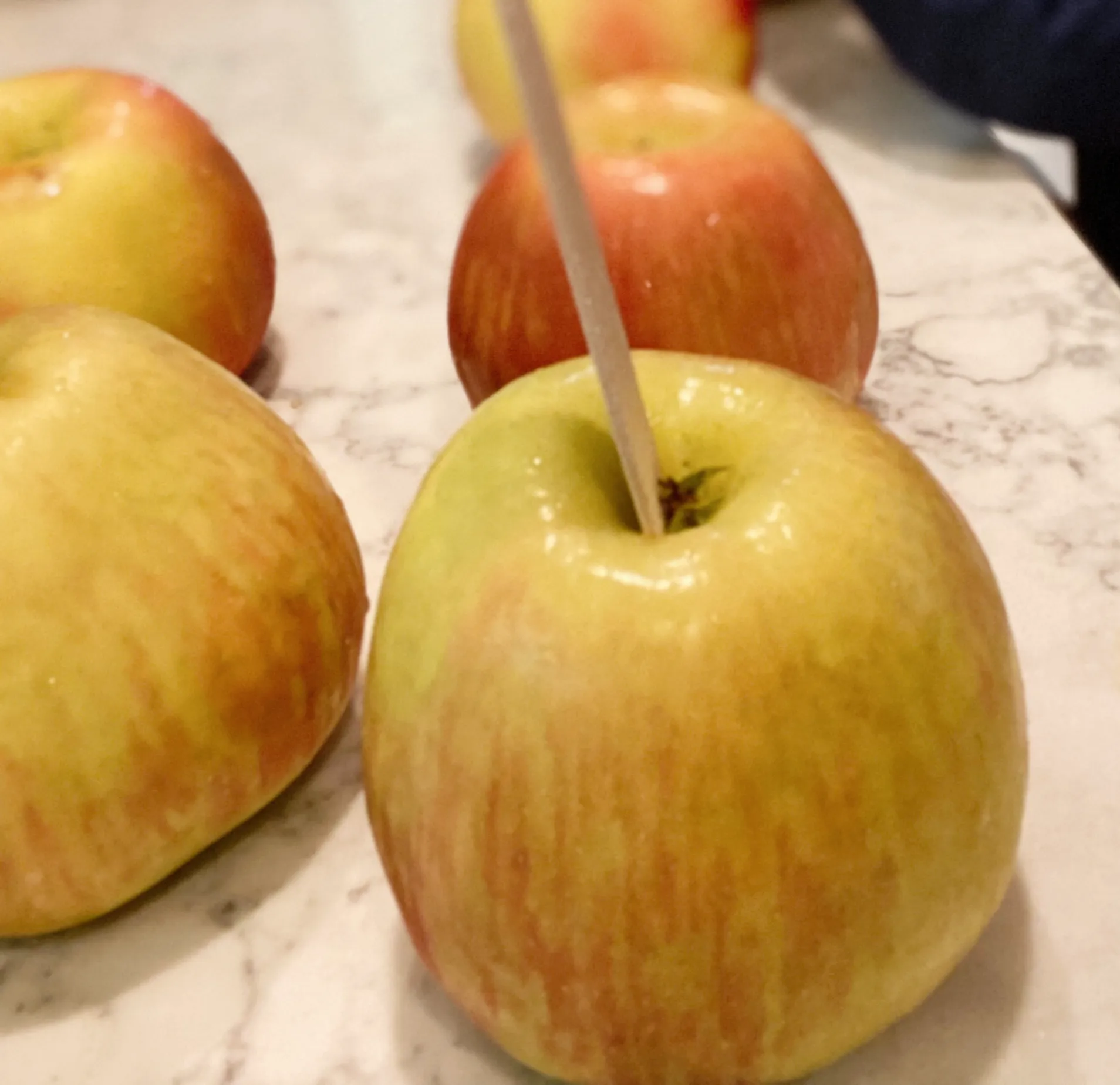 Easy Caramel Apple Tutorial
