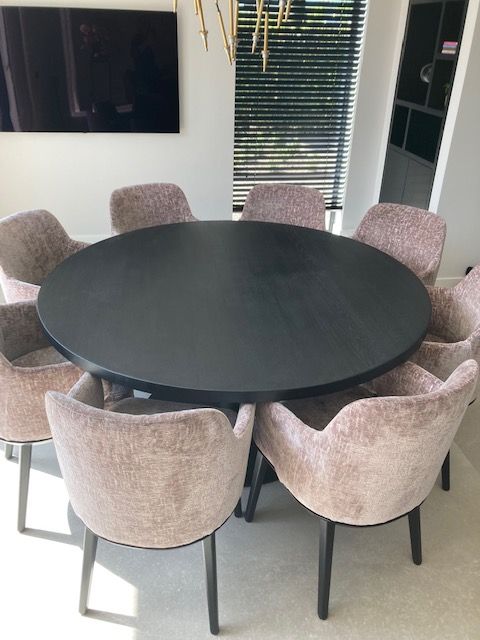 zwarte keuken tafel van hout maatwerk meubels