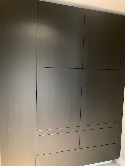 strakke houten kasten opberg systeem inbouw kasten groningen meubels 