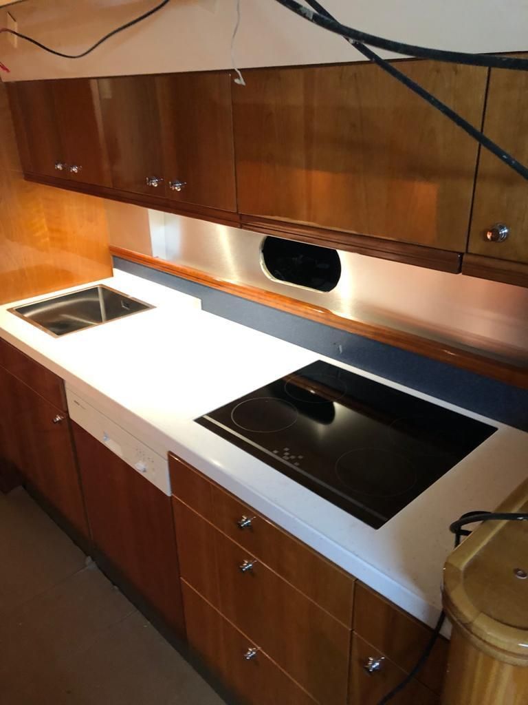 Keuken Interieurbouw Maatwerk, Exclusief Jachtbouw TnT Jachtbetimmering Noord