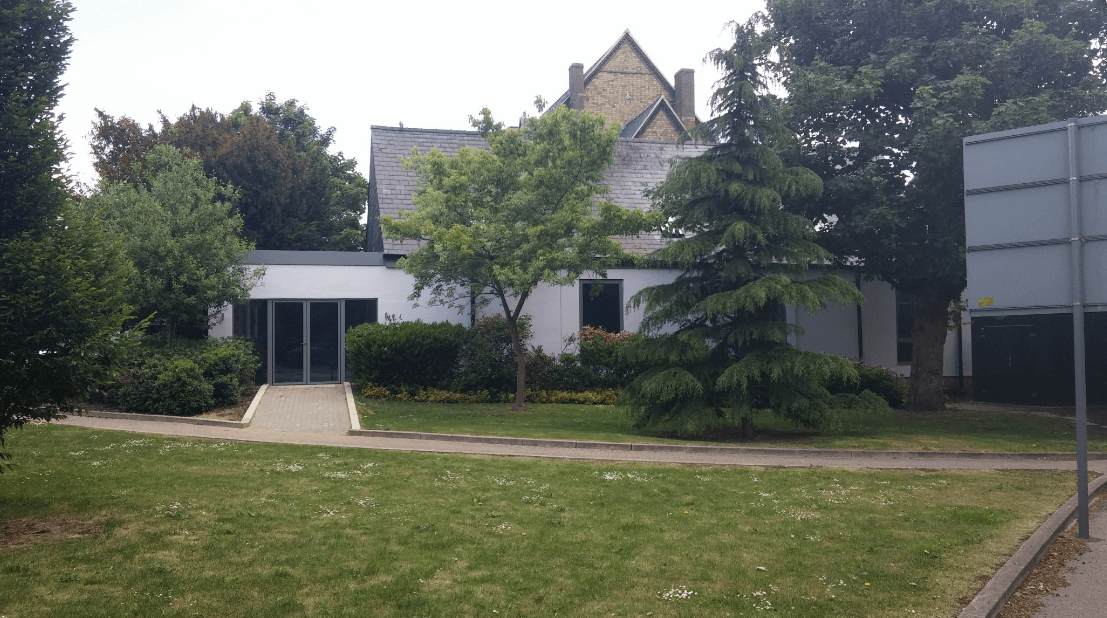 COMMERCIAL AND COMMUNITY PROJECTS 16