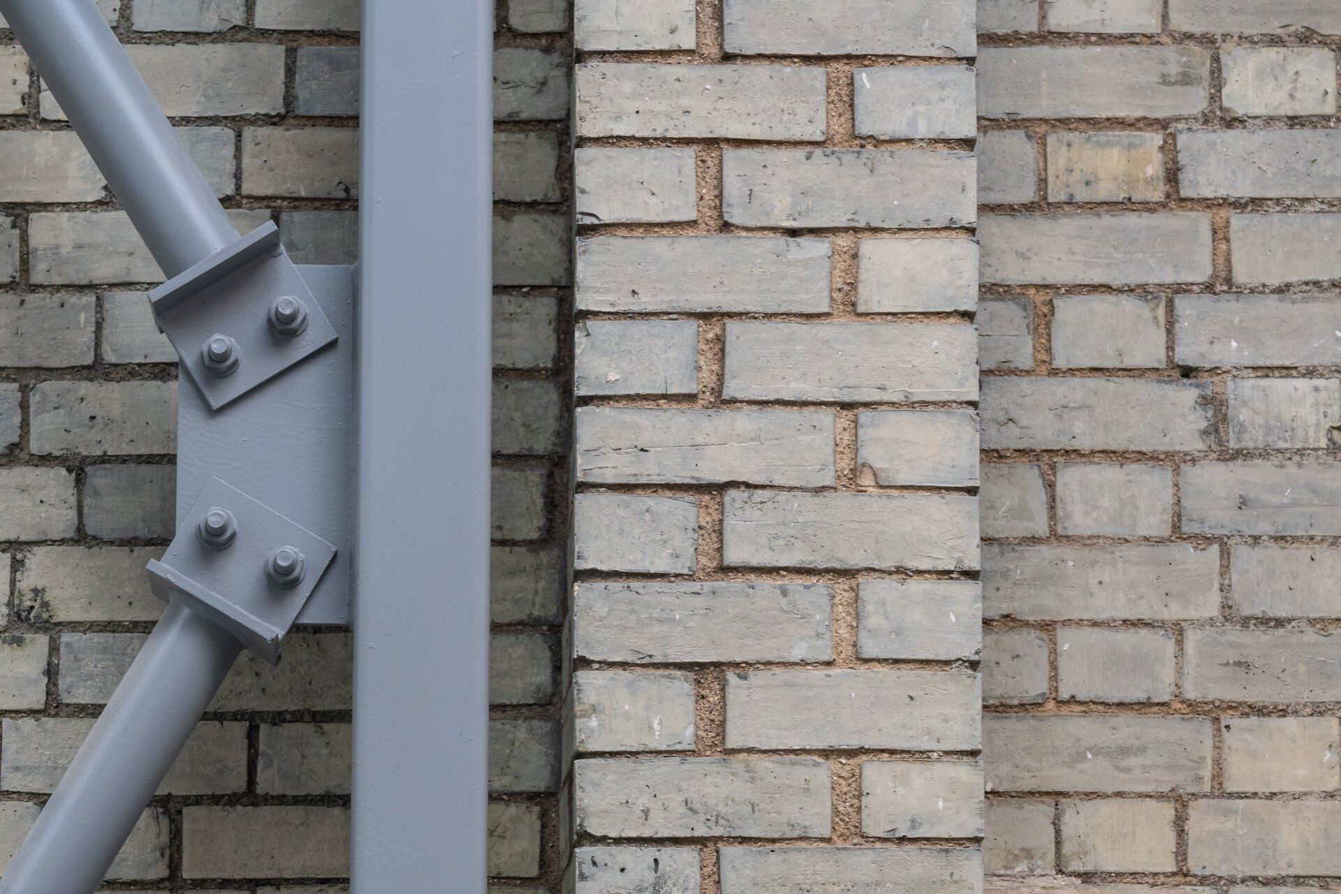 COMMERCIAL AND COMMUNITY PROJECTS 6