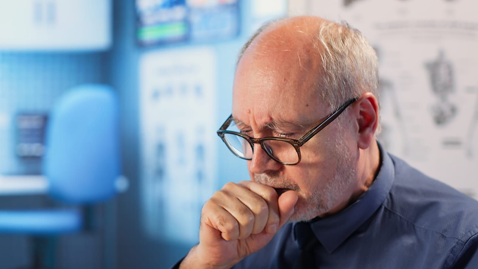 patient-consulting-a-specialist-for-his-chronic-cough