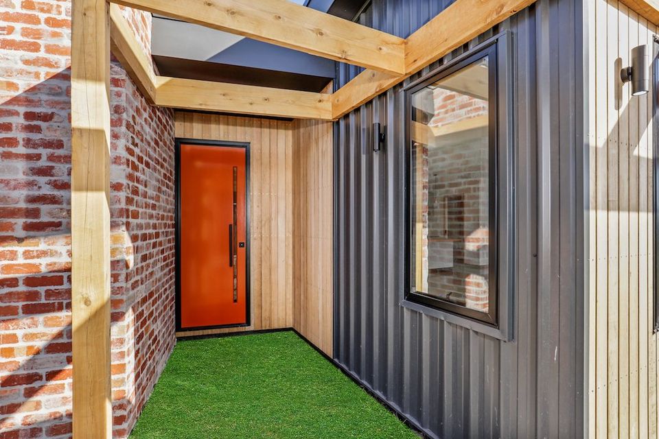 Inverloch,Real Estate Agent Inverloch, Real Estate Photography Inverloch, Property Marketing Inverloch, Victorian Building Awards,New Build, Polished Concrete, Recycled Red Brick, ?Kitchen, Bathroom, Fireplace,Colorbond,Timber,Tile