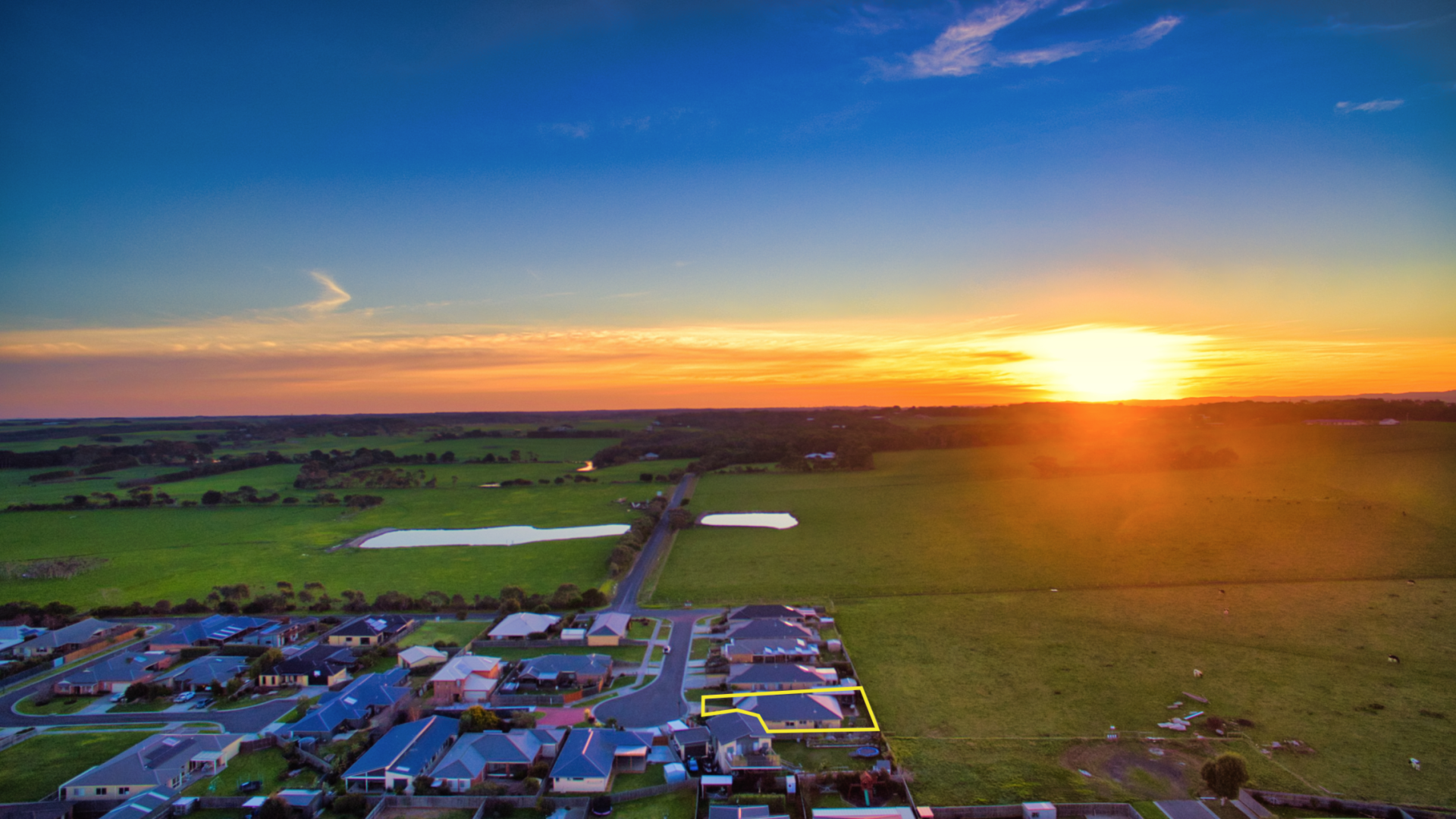 Inverloch 3996, Inverloch, Real Estate, For Sale, Inverloch Real Estate Agent, Inverloch Hot Properties, Inverloch Listings, Selling Houses Inverloch, Inverloch Real Estate, Find The Best Agent Inverloch, Realestate.com.au Inverloch, Domain.com.au Inverloch