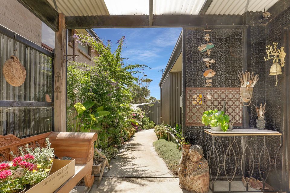 Art Studio, Cape Paterson, Nardoo Street, Heather Towns, Everstyle Builders, Commercial Photographer, Architectural Photography, Real Estate Photography, Inverloch 3996, Real Estate Agent Inverloch, Real Estate Agent Cape Paterson