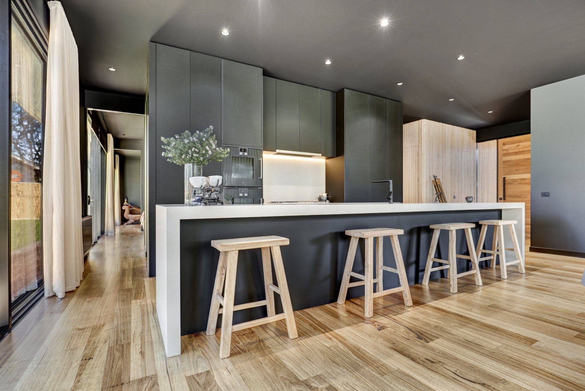 Cowes Real Estate, Cowes Property,Inverloch 3996, 3996 Studio, Beaumont Building Design, MJ Clarke Developments, Colourbond, Scyon Walls, Bass Coast Builder, Hereward Close Cowes, Phillip Island