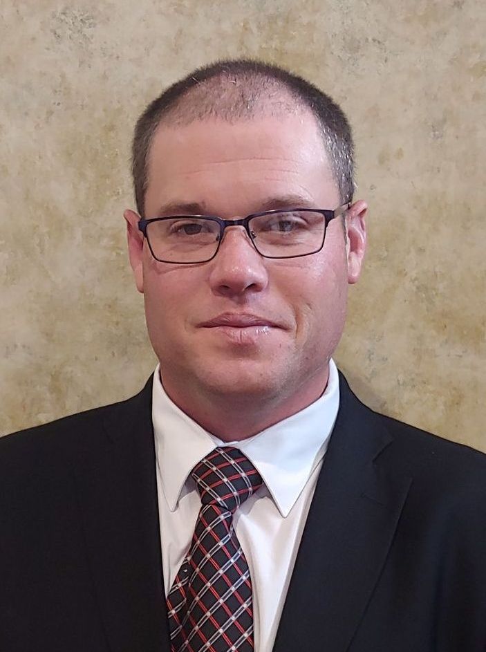 Kenny Chastain funeral assistant