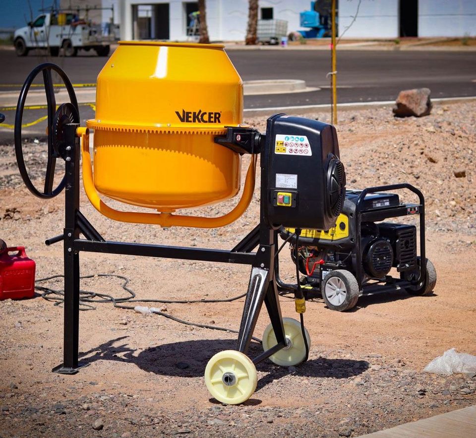 COROVA MAQUINARIA LIGERA PARA LA CONSTRUCCIÓN