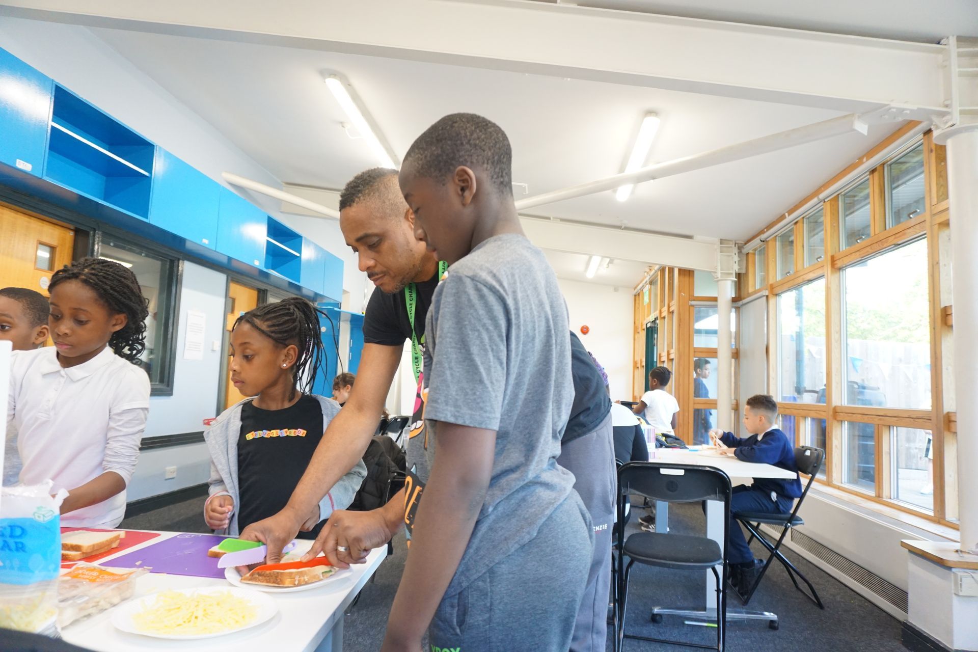 Volunteer with Break tha Cycle