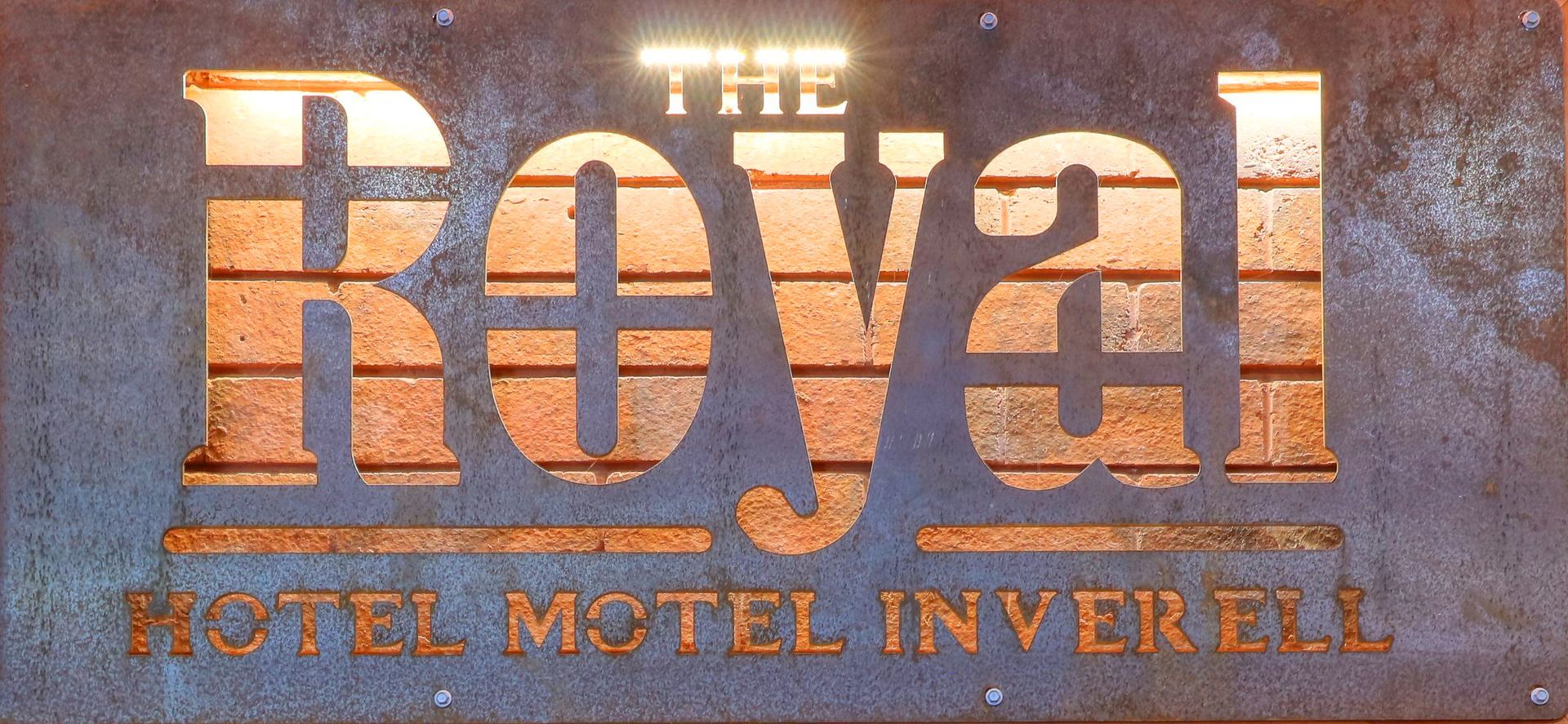 The Royal Hotel Motel Sign | Inverell, NSW | Royal Hotel Motel