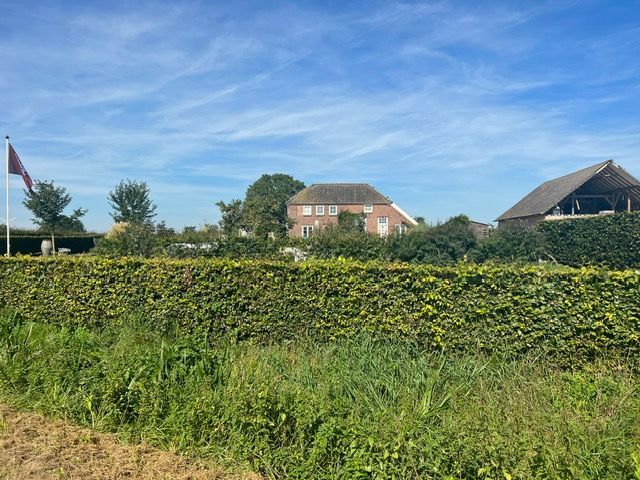 Buitenlucht en stilte rond de studio