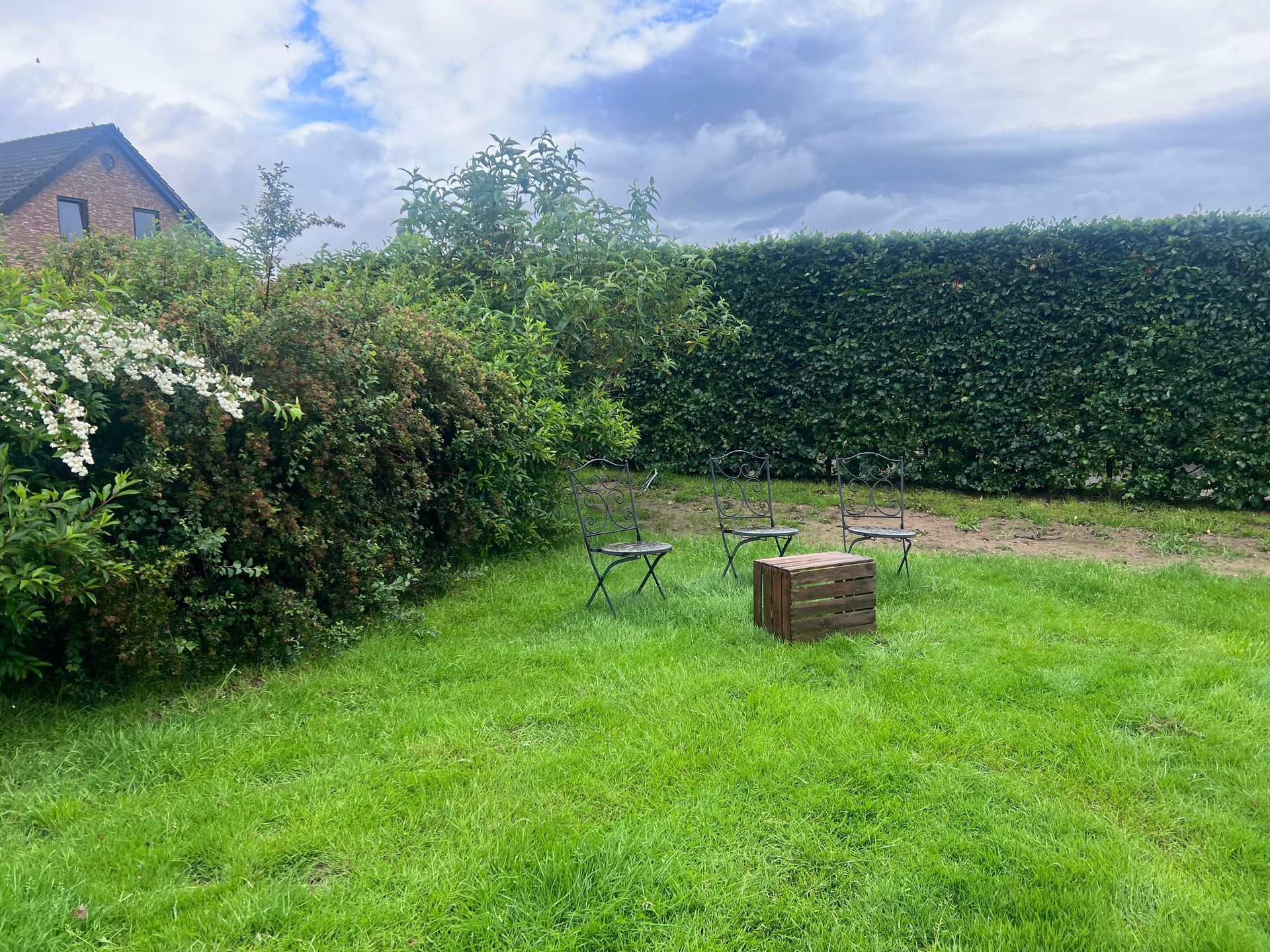 Gezellige zithoek in B&B Studio de Limes