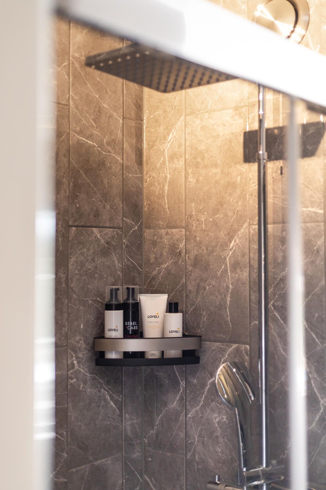 Douche 2 B&B De limes