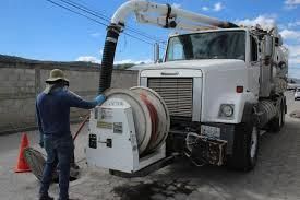 DESAZOLVE & HIDROLAVADO DE DRENAJES SIN ROMPER TORRES