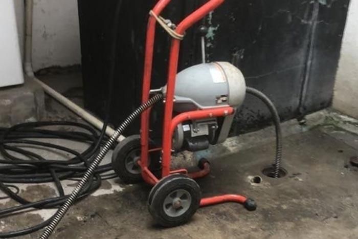 DESAZOLVE & HIDROLAVADO DE DRENAJES SIN ROMPER TORRES