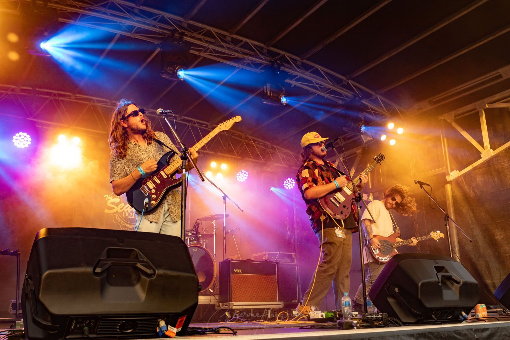 Speaker System — Kennedy Amplifier Hire Service In Mackay QLD